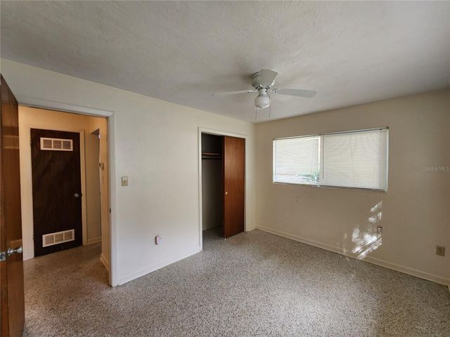 1912 NW 9 STREET, Gainesville, FL 32609