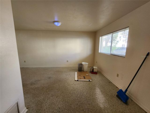 1912 NW 9 STREET, Gainesville, FL 32609