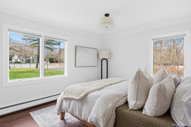 3 Jones Road, Hampton Bays, NY 11946