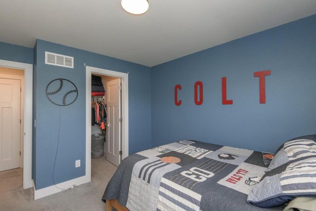 W176N7392 Amethyst DRIVE, Menomonee Falls, WI 53051
