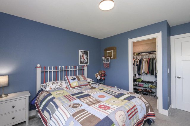 W176N7392 Amethyst DRIVE, Menomonee Falls, WI 53051