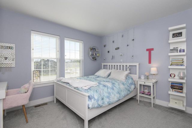 W176N7392 Amethyst DRIVE, Menomonee Falls, WI 53051