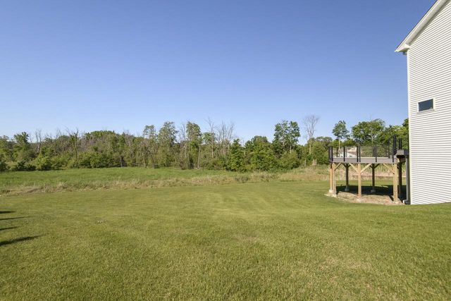 W176N7392 Amethyst DRIVE, Menomonee Falls, WI 53051
