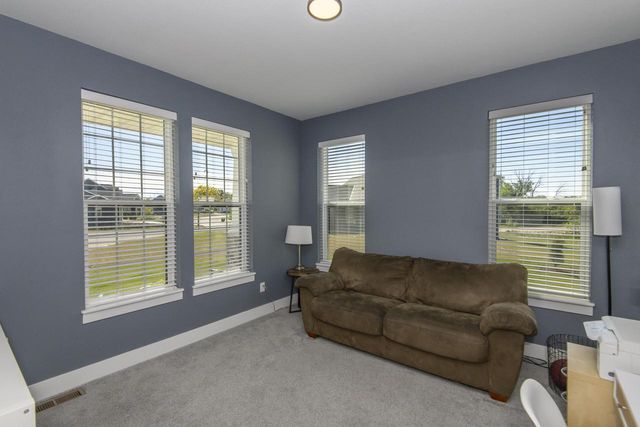 W176N7392 Amethyst DRIVE, Menomonee Falls, WI 53051