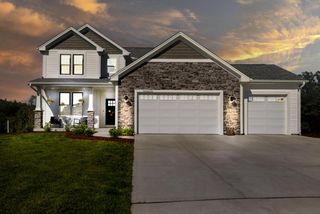 W176N7392 Amethyst DRIVE, Menomonee Falls, WI 53051