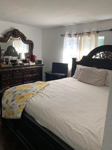 1014 Old Boynton Road, Boynton Beach, FL 33426