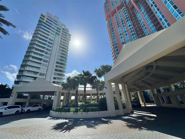 400 S Pointe Dr 1610, Miami Beach, FL 33139