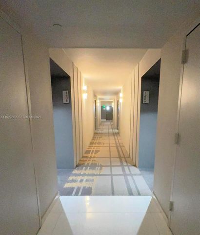 400 S Pointe Dr 1610, Miami Beach, FL 33139