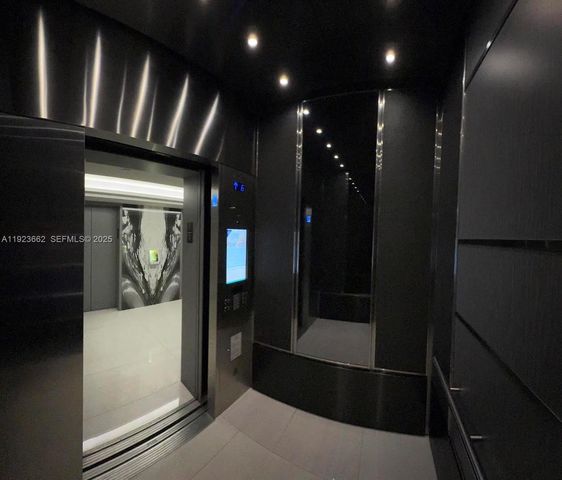 400 S Pointe Dr 1610, Miami Beach, FL 33139