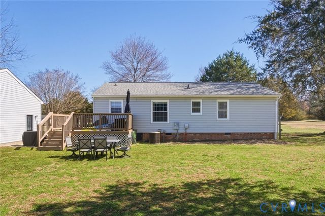 453 Manquin Dr, King William, VA 23009