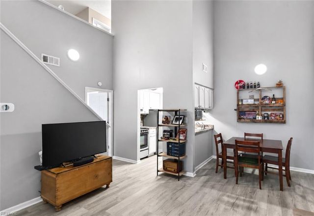 308 Pacific DR, Hampton, VA 23666