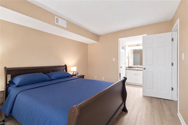 308 Pacific DR, Hampton, VA 23666