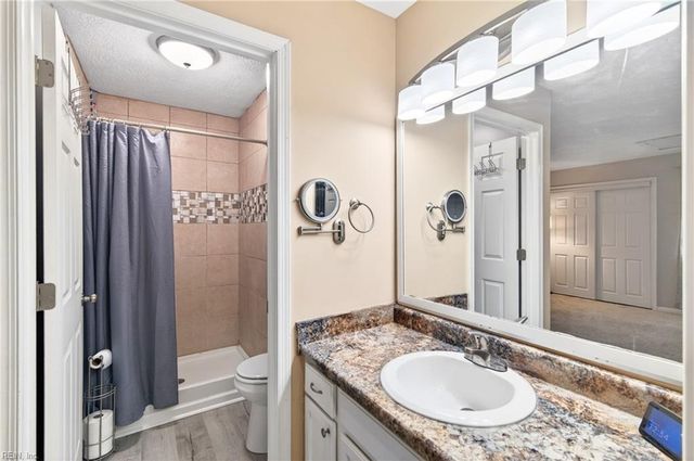 308 Pacific DR, Hampton, VA 23666