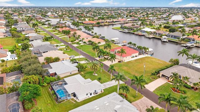 2919 SW 25TH STREET, Cape Coral, FL 33904