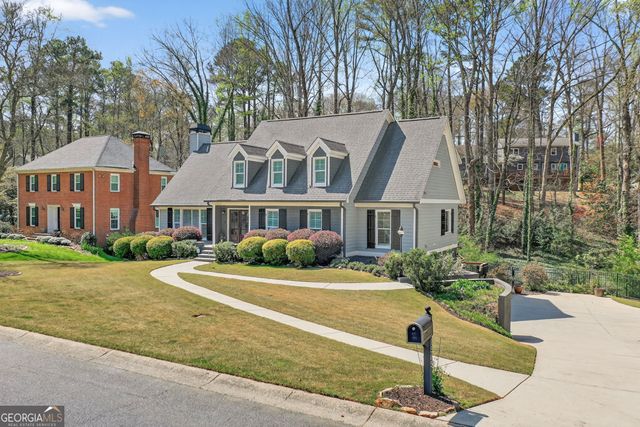 1565 East Bank Drive, Marietta, GA 30068