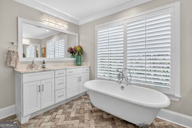 1565 East Bank Drive, Marietta, GA 30068