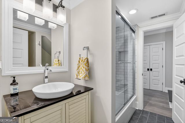 1565 East Bank Drive, Marietta, GA 30068