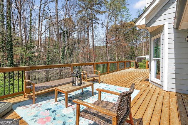 1565 East Bank Drive, Marietta, GA 30068