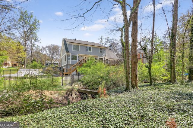 1565 East Bank Drive, Marietta, GA 30068