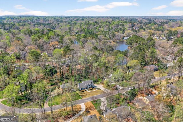 1565 East Bank Drive, Marietta, GA 30068