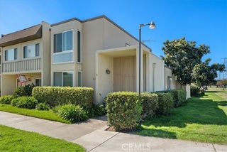 21282 Wavecrest Circle, Huntington Beach, CA 92646