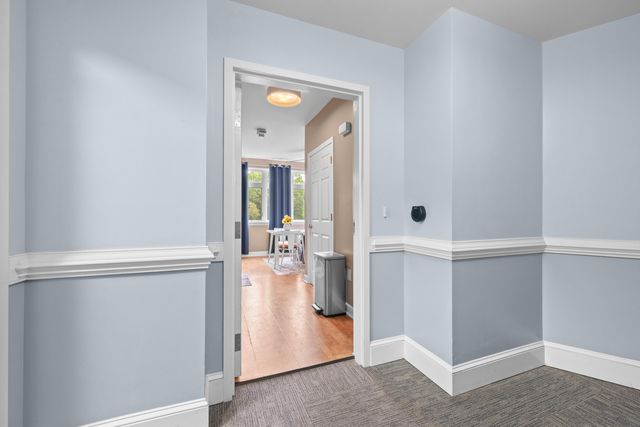1273 Graves Harbor Trl Apt 3301, Huddleston, VA 24104