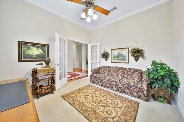 2601 Woods Estates Drive, Conroe, TX 77304
