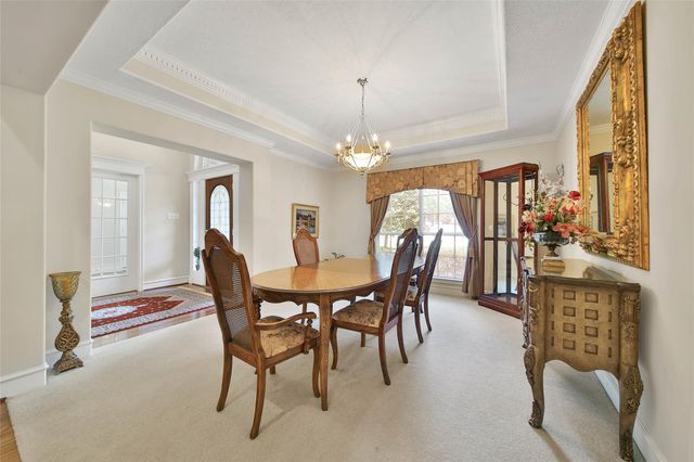 2601 Woods Estates Drive, Conroe, TX 77304