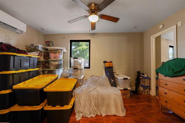 413 NW 100th Ter, Miami, FL 33150