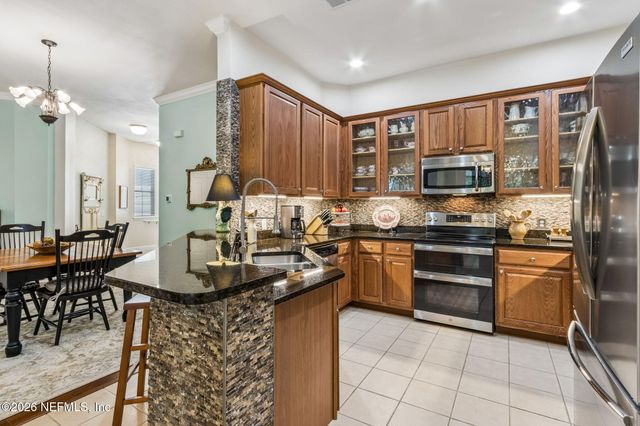 2040 SECRET GARDEN Lane 105, Fleming Island, FL 32003