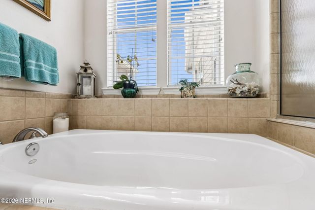 2040 SECRET GARDEN Lane 105, Fleming Island, FL 32003