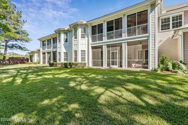 2040 SECRET GARDEN Lane 105, Fleming Island, FL 32003