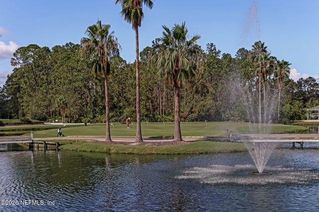 2040 SECRET GARDEN Lane 105, Fleming Island, FL 32003