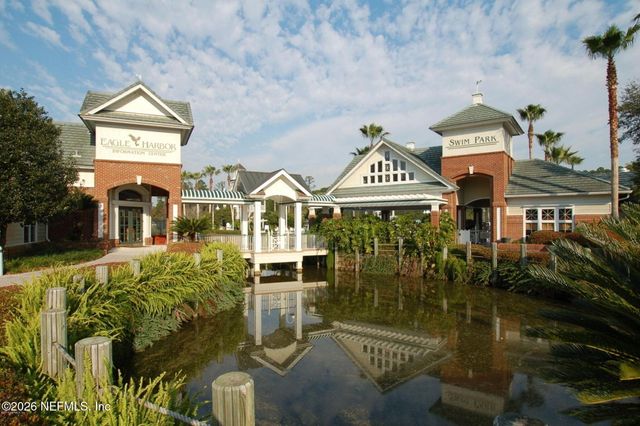 2040 SECRET GARDEN Lane 105, Fleming Island, FL 32003
