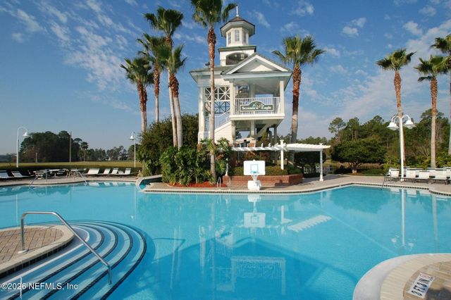 2040 SECRET GARDEN Lane 105, Fleming Island, FL 32003