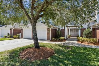 2040 SECRET GARDEN Lane 105, Fleming Island, FL 32003