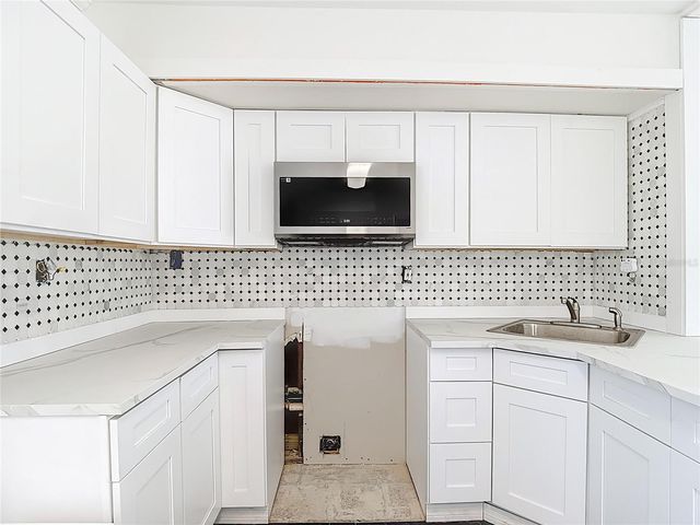 6726 DEL PRADO TERRACE, New Port Richey, FL 34652