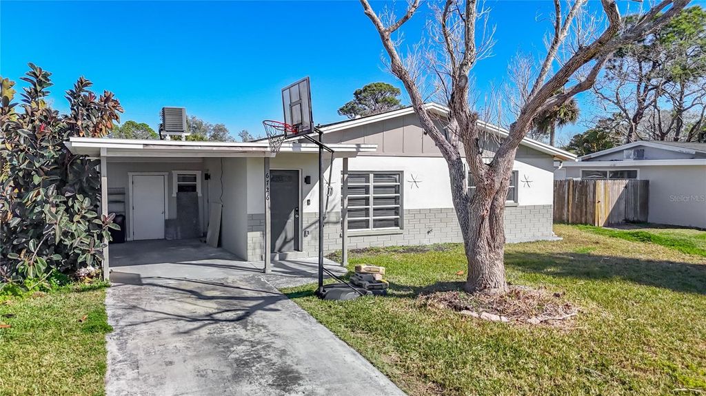 6726 DEL PRADO TERRACE, New Port Richey, FL 34652