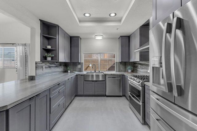 9925 San Simeon Drive, Desert Hot Springs, CA 92240
