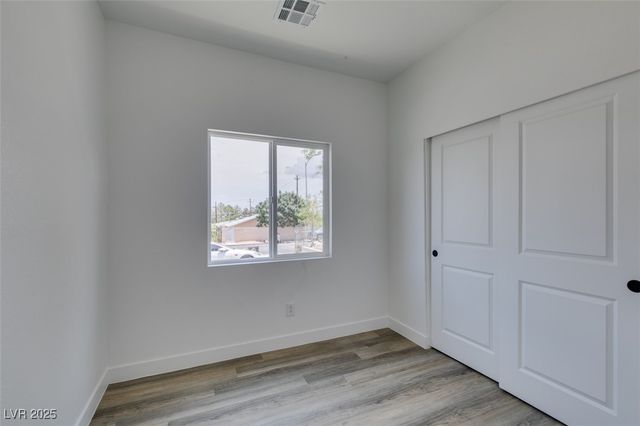 365 North 16th Street, Las Vegas, NV 89101