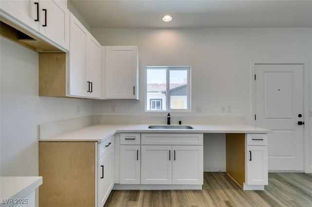 365 North 16th Street, Las Vegas, NV 89101