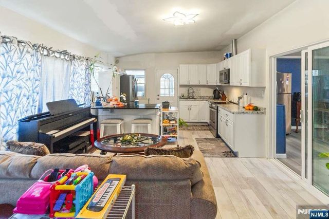 1124 Belmont Avenue, North Haledon, NJ 07508