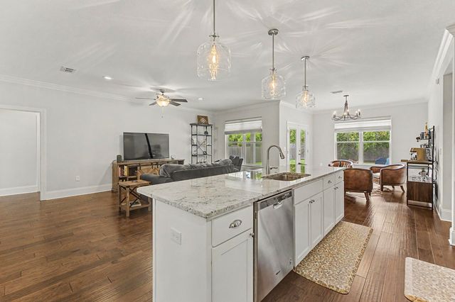 1650 Cottage Rose Lane, Tallahassee, FL 32308