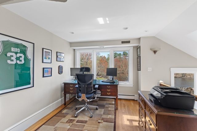 30 S River St, Wellesley, MA 02482