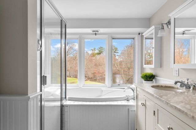 30 S River St, Wellesley, MA 02482
