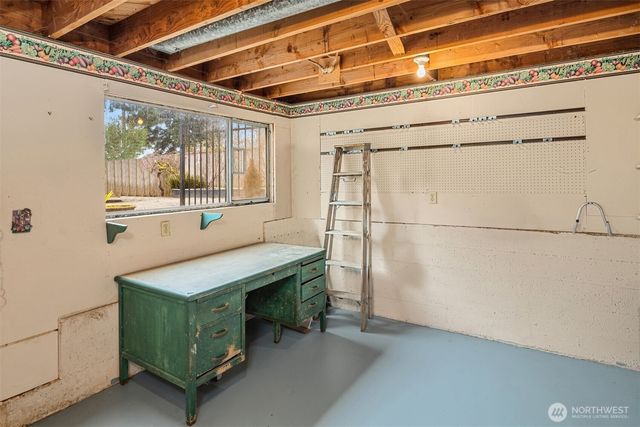 4239 S 185th Street, Seatac, WA 98188