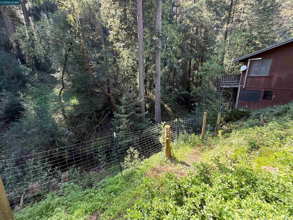 Image 12 of property listing at 5680 Dry Creek Rd, Napa, CA 94558