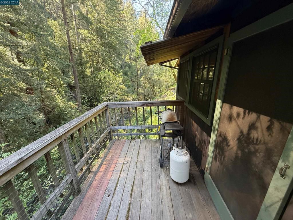 Image 37 of property listing at 5680 Dry Creek Rd, Napa, CA 94558