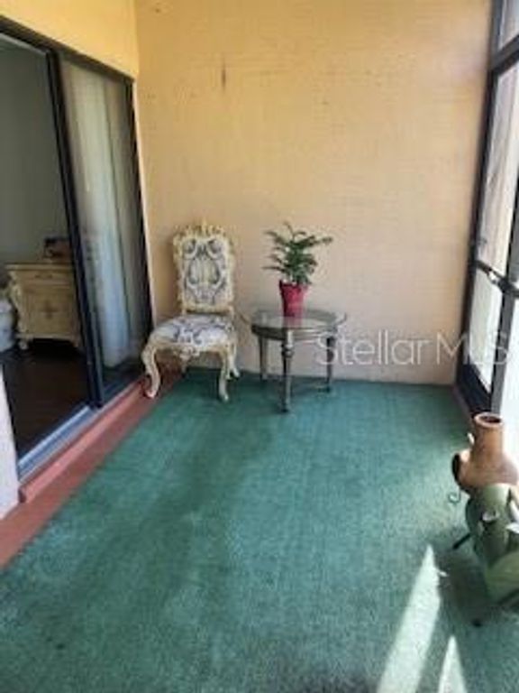 Image 14 of property listing at 7448 SUGAR BEND DRIVE 7448, Orlando, FL 32819