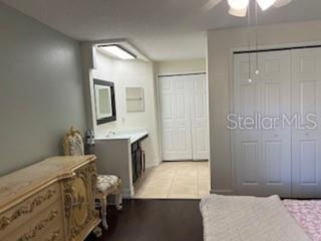 Image 7 of property listing at 7448 SUGAR BEND DRIVE 7448, Orlando, FL 32819